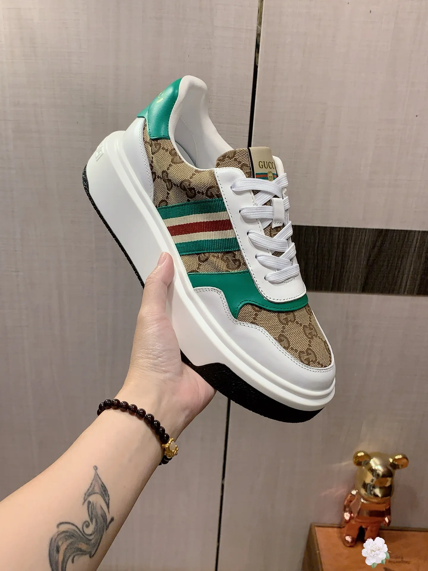 Men's men's shoes💰460💰💰🎩🎩[Lightning][Lightning] "Gucci*" The latest • popular casual shoes, top brand [seduce] luxury ~ purchasing agency, top ~ quality. [Strong] The upper is made of imported breathable cowhide with material ➕ breathable sheepskin feet (•) and fine workmanship. The original stylish and stylish soft rubber wear-resistant and non-slip outsole is light and comfortable on the feet. The real thing looks better when photographed in person. 0127: code: 38-44, 3️⃣ colors selected